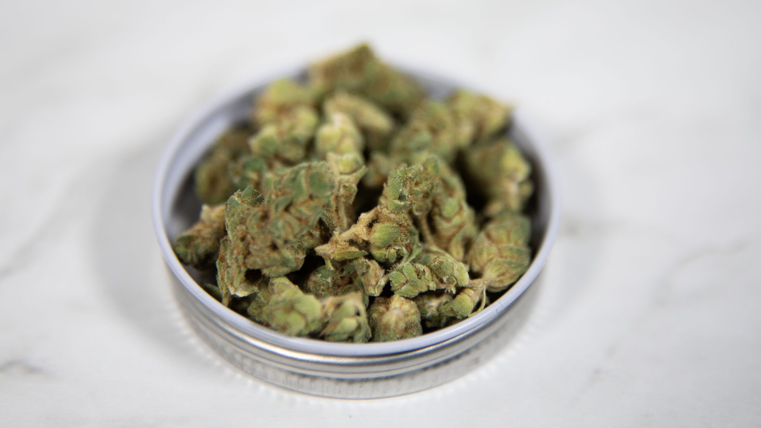 The Healing Power of Cannabis: A Guide to Arthritis Relief